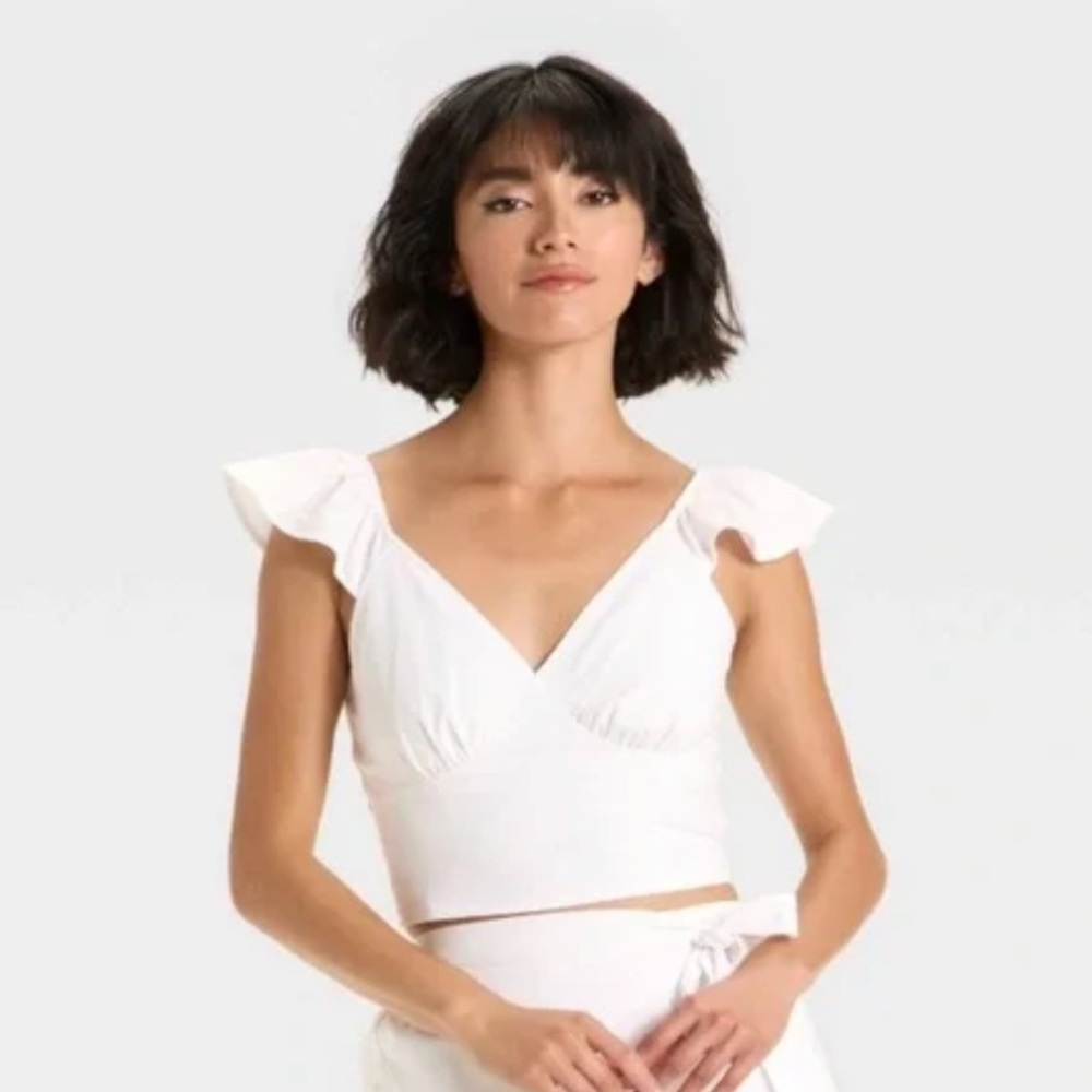 White Crop Top Ruffled Sleeves Women’s Large A New Day